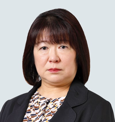 写真：非常勤監査役（社外） ペレス 髙橋 真弥子